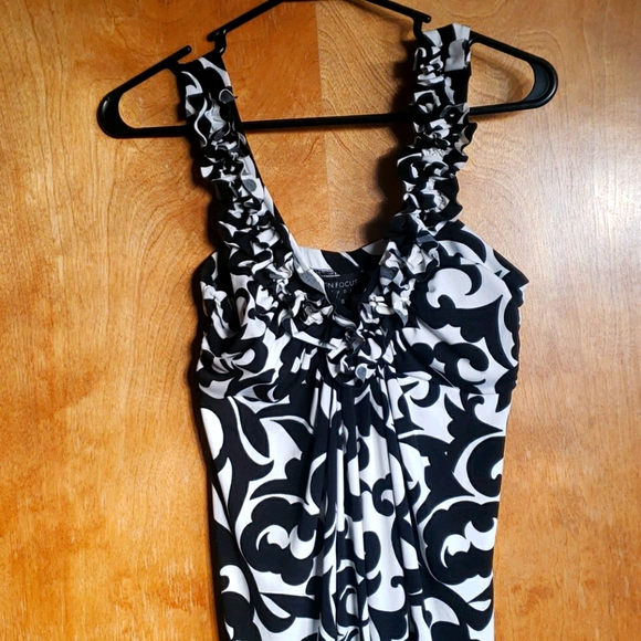 Summer dress - Picture 2 of 2